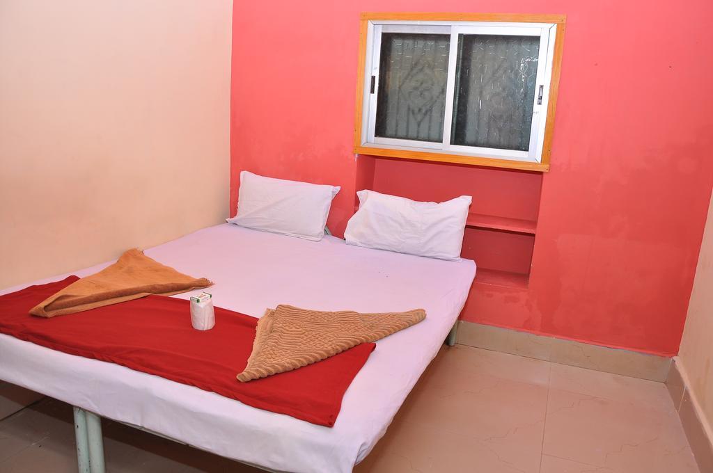 Manju Guest House Hampi Extérieur photo